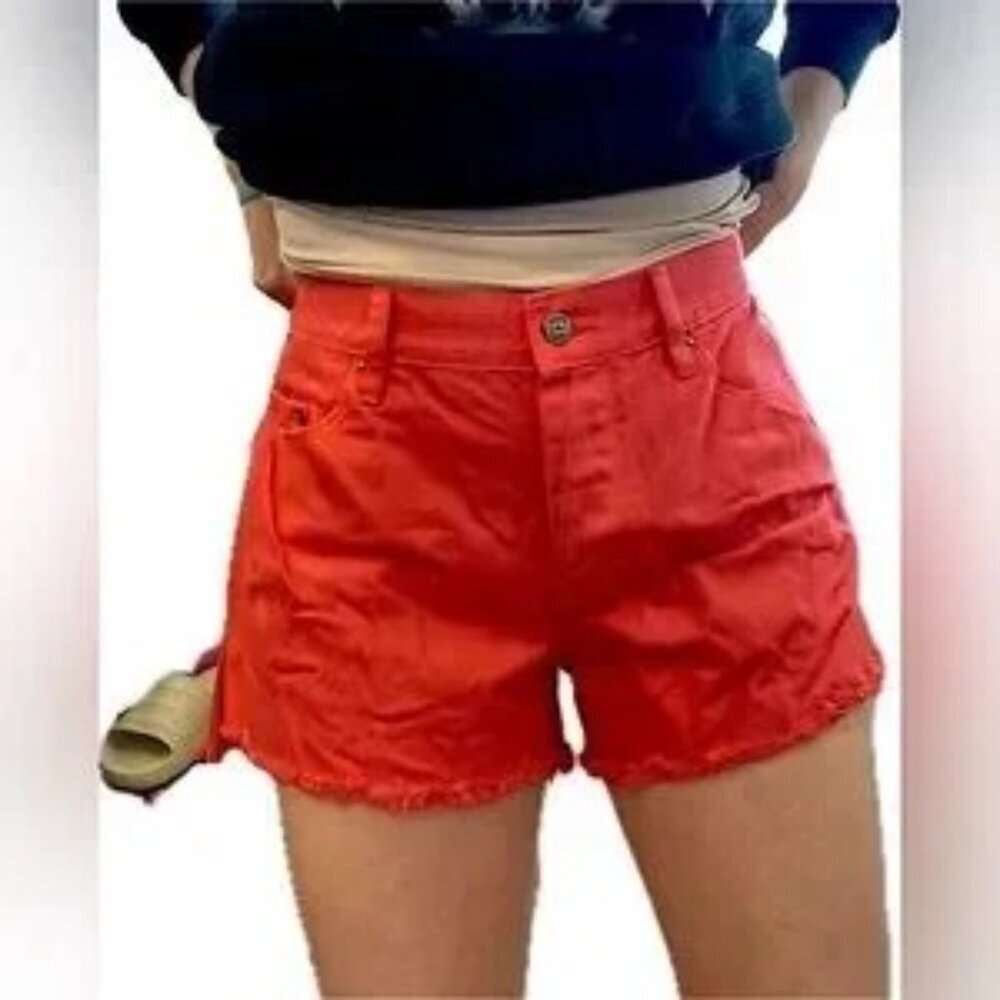 NWT New, high mid-waisted red denim NWT Ksubi low-rise Jing shorts. KSUBI 29W